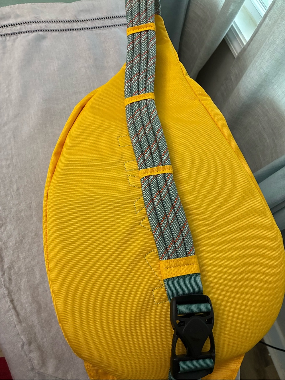 Kavu Yellow Sling Pack with Green Strap Accent - Picture 3 of 4